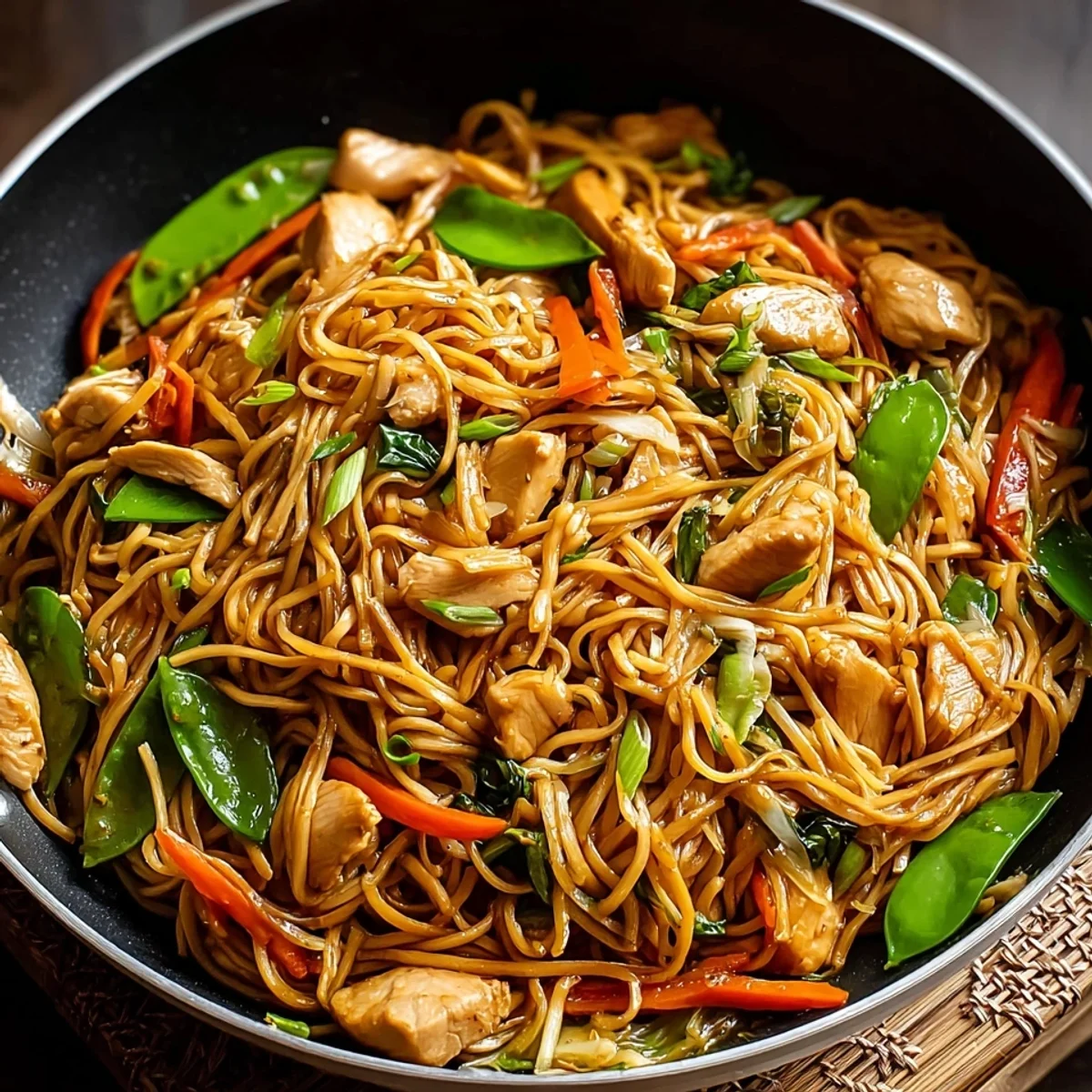 Easy Chicken Lo Mein Recipe: Quick Chinese Meal